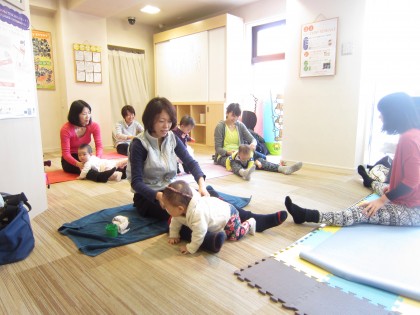 保険サロン名古屋守山店 「ママの為の産後ヨガセミナー2月25日☆」