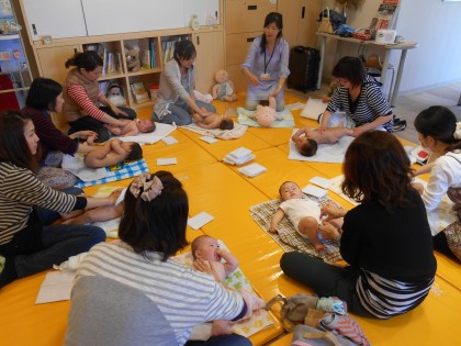 「オイルベビーマッサージ」セミナーを開催しました☆　保険サロン名古屋植田店