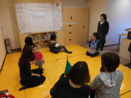 えいごあそびセミナークリスマスパーティ★保険サロン名古屋植田店