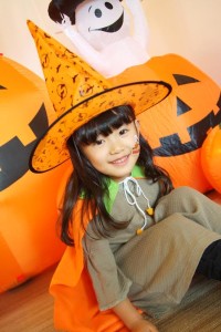 ハロウィン女の子